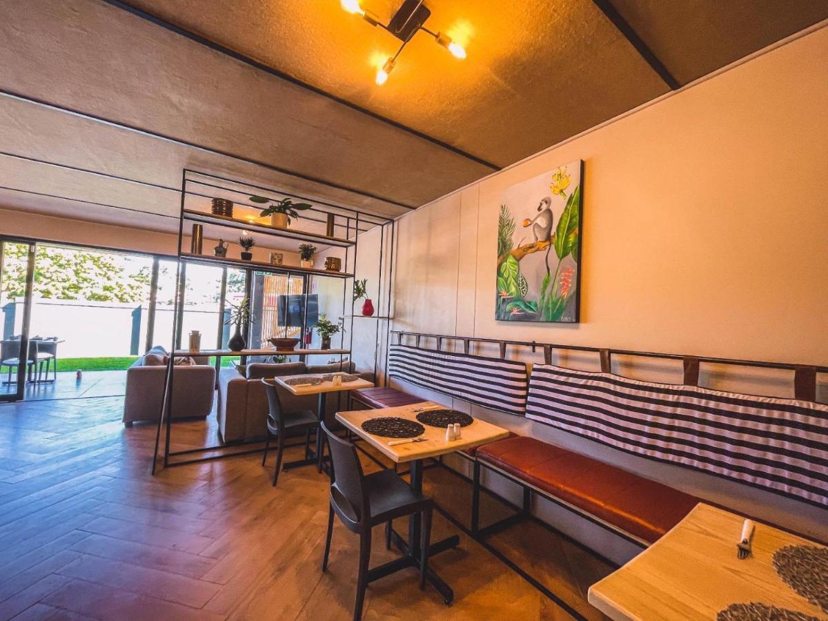 Le Bezz Guesthouse Ballito Eksteriør bilde