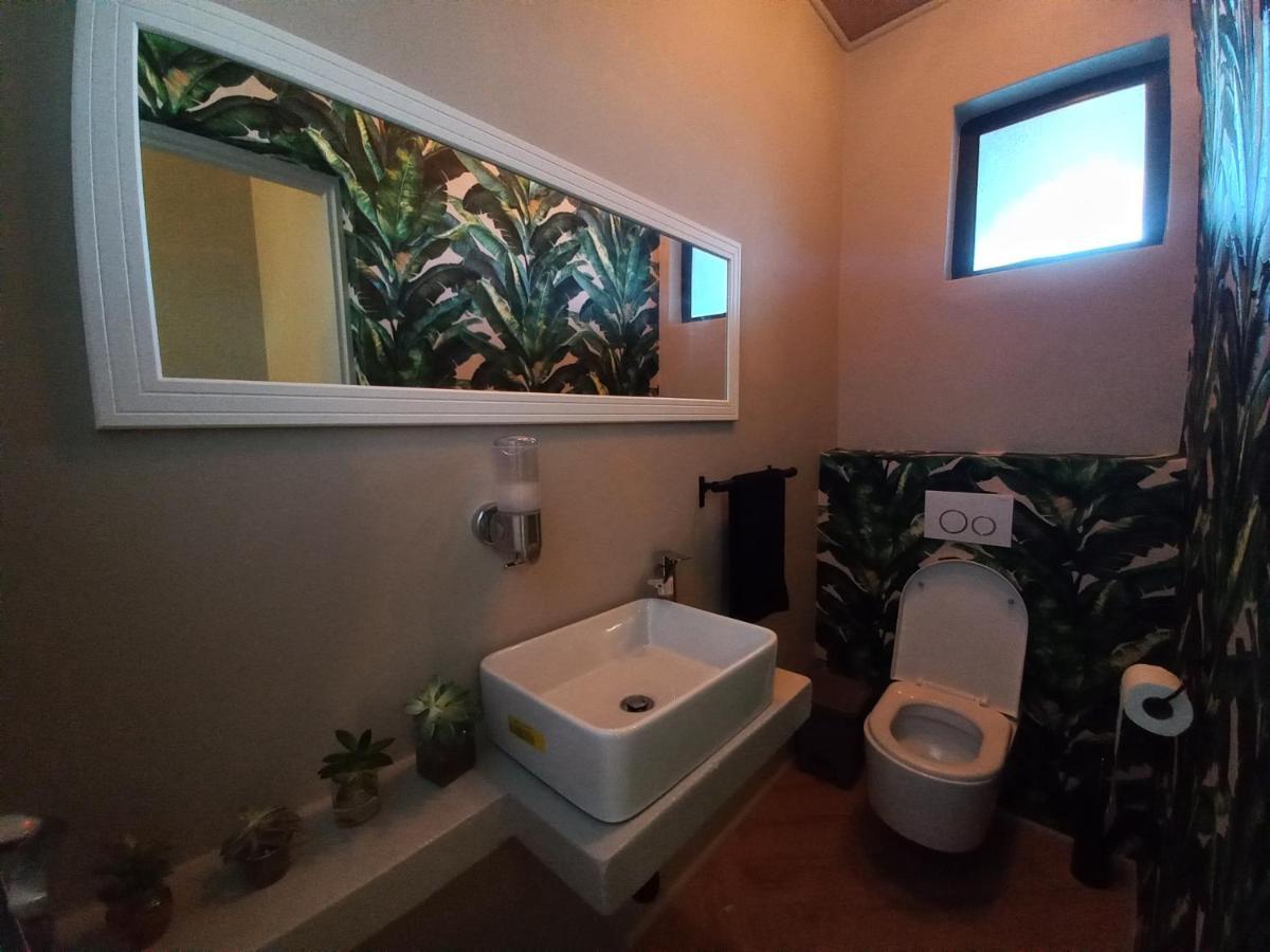 Le Bezz Guesthouse Ballito Eksteriør bilde